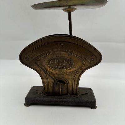 Exquisite antique German scale Rictus Art Deco Jakob Maul 1920 Brass Scale