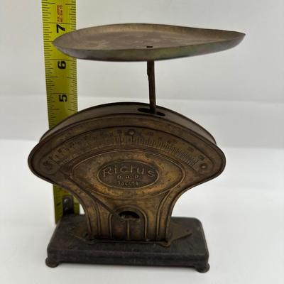Exquisite antique German scale Rictus Art Deco Jakob Maul 1920 Brass Scale