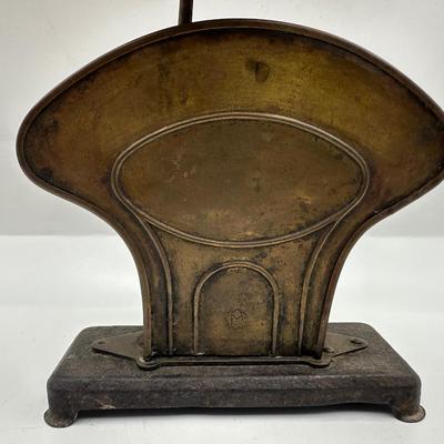 Exquisite antique German scale Rictus Art Deco Jakob Maul 1920 Brass Scale