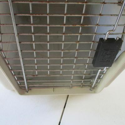 Pet Carrier (G)