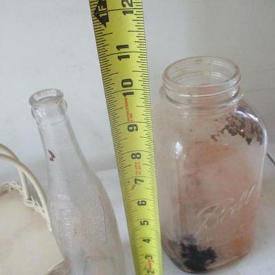 Vintage Bottles & Tray 1923-1933 Ribbed Square Jar Vintage 1940's Pepsi Cola Bottle Duraglass (G)
