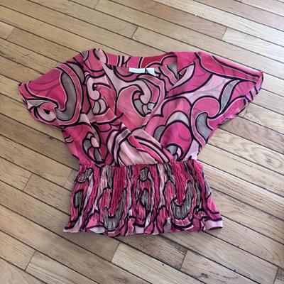 Collection of Women’s Shoes and Accessories - Shoe Size 8-9W (B2-DZ)