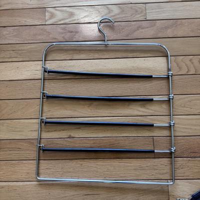 Collection of Women’s Shoes and Accessories - Shoe Size 8-9W (B2-DZ)