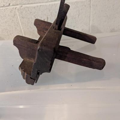 Antique Wood Molding Planes #3 & #4 (TR)