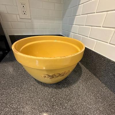 Yellow bowl from Portugal