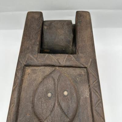 Sale Photo Thumbnail #386: Indonesian carved pestel box