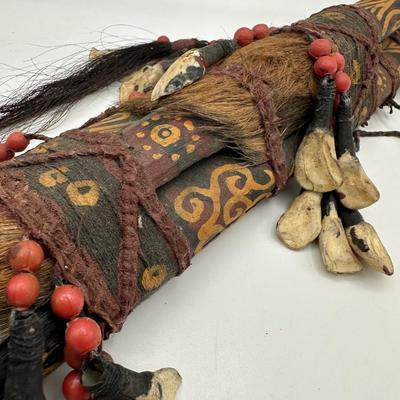 Antique Dayak Tribal Knife & Scabbard – Borneo Indonesia – Handcrafted w/ Teeth, Beads & Hair. (See description)