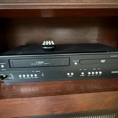 Magnavox vcr and dvd player