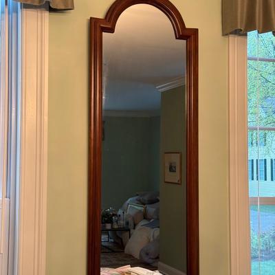 Wood mirror with arched top