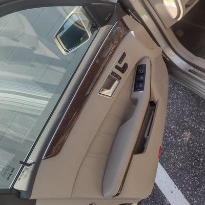 2012 Mercedes E350 Gas Powered Four-Door Sedan 78,990 Miles