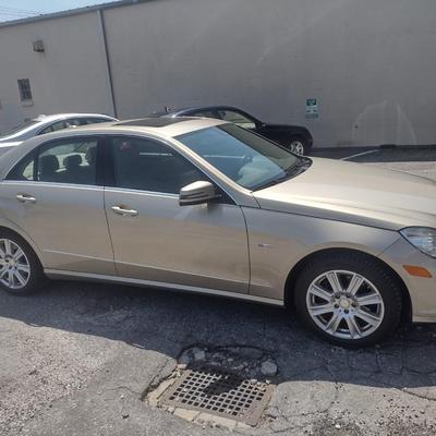 2012 Mercedes E350 Gas Powered Four-Door Sedan 78,990 Miles