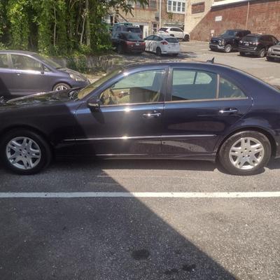 2007 Mercedes E320 Four-Door Sedan 180,371 Miles with 4 New Michelin Tires