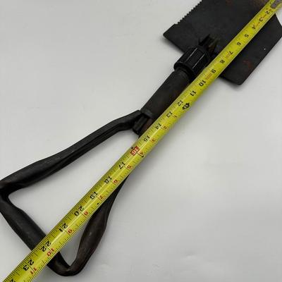 Folding Camp / Army Shovel