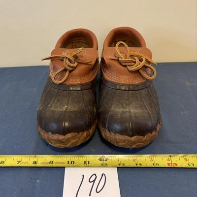 Cabelas Size 10