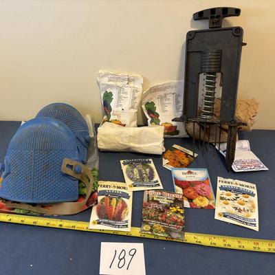 Mole Trap and Seeds