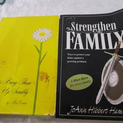 5 Family & religious books