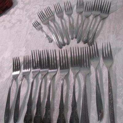 19 Unmatched forks