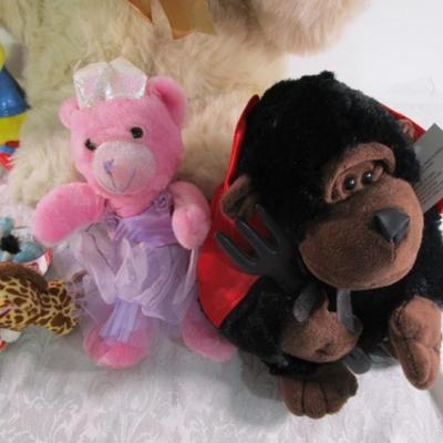 Stuffed animals and 2 Ty Teenie Weenie Boo's