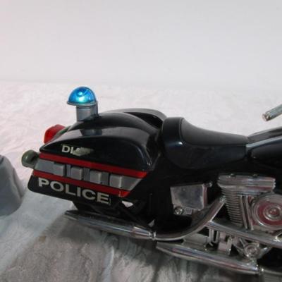 Talking toy police motorcycle, Thomas talking train