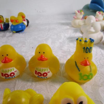 5 senses rubber ducks, 5 misc. rubber ducks