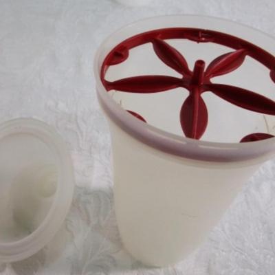 Tupperware containers