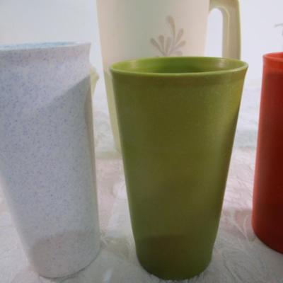 Tupperware containers