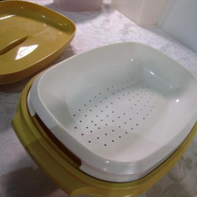 Tupperware containers