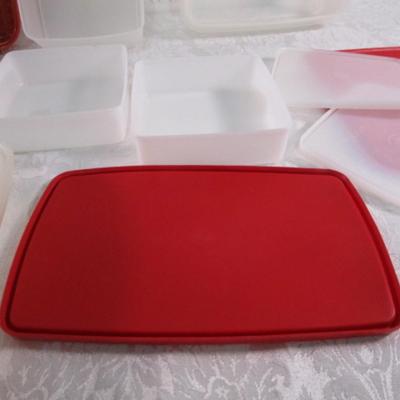 Tupperware containers
