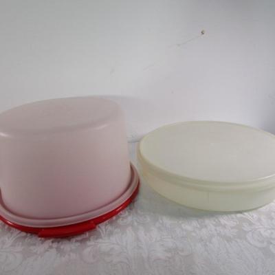 Tupperware cake plate & large round containter