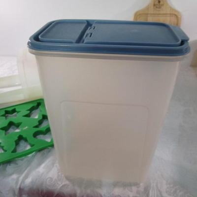 Rubbermaid & Sterlite containers, cookie cutters, Revere cutting board