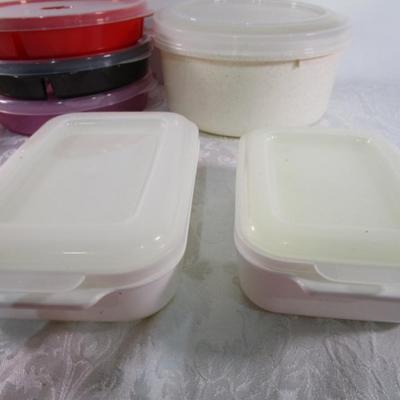 Microwave containers/dishes