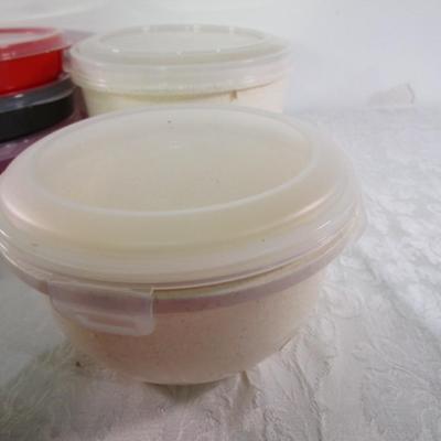 Microwave containers/dishes