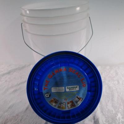 Bucket with Gamma Seal lid