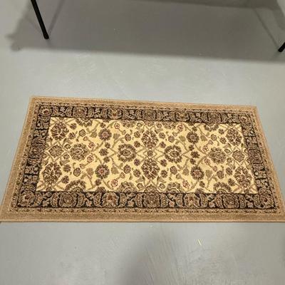 Capri collection “Mahal” rug 2x3