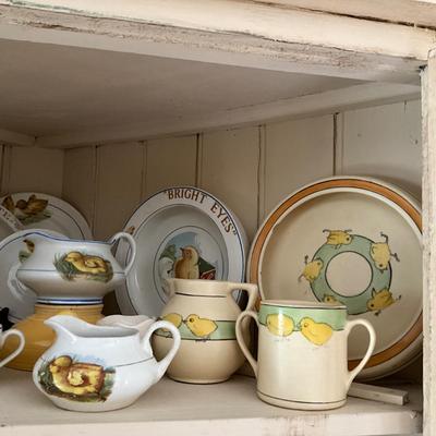 UBA1299 Vintage Victorian Children Chick Dishes & Baby Plates