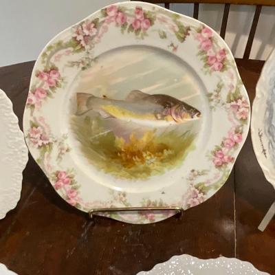 K1243 Hand-painted China Plates Fish Themed