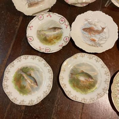 K1243 Hand-painted China Plates Fish Themed