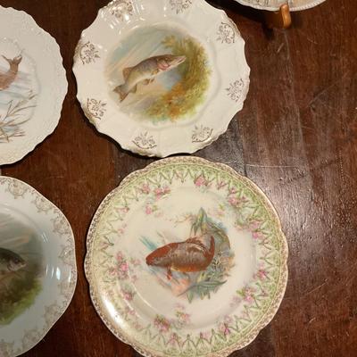 K1243 Hand-painted China Plates Fish Themed