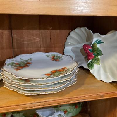 K1244 Lot of Assorted Strawberry China