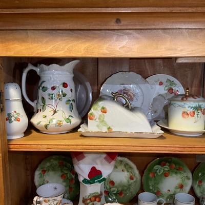 K1244 Lot of Assorted Strawberry China