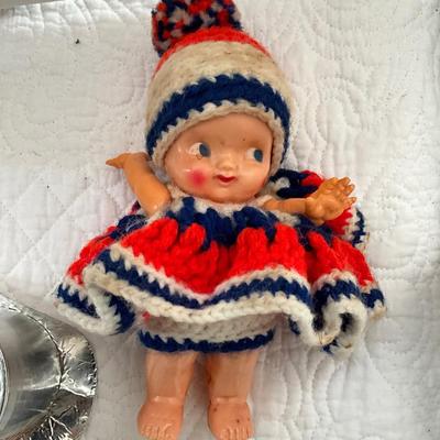 UBA1303 Vintage Cuple New year Dolls