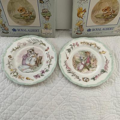 UBA1305 Set of Two Signed Beatrix Potters Plattes