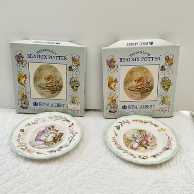 UBA1305 Set of Two Signed Beatrix Potters Plattes