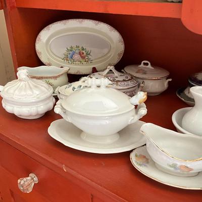 UBA1308 Lot of Child's Flower China Set
