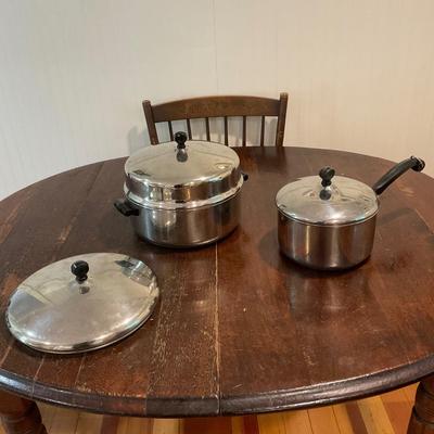 K1252 Farberware Pots and Extra Lid