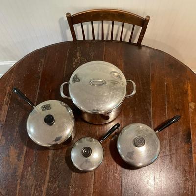 K1253 Revere Ware Pots