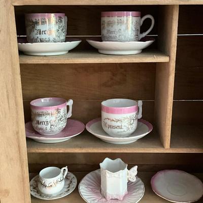 UBB1311 Vintage Wall Cabinet with Merry Christmas China Set