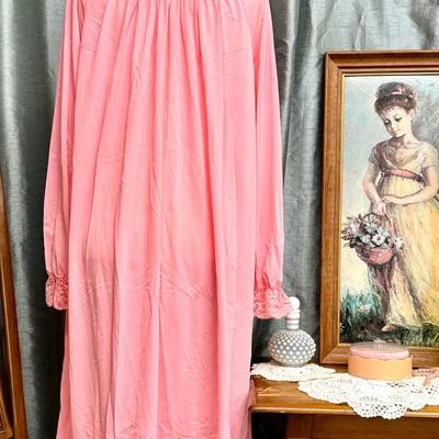 Vintage Shadowline Robe