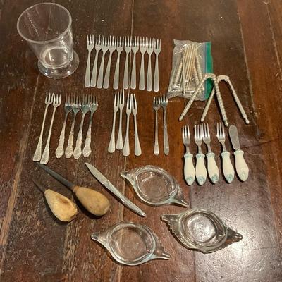K1350 Oyster Forks, Shuckers, Nutcrackers/Pickers, 3 Glass Crab Dishes