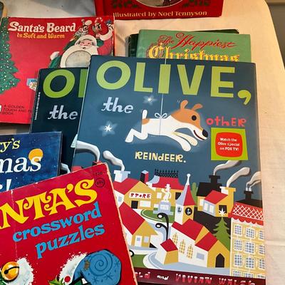 UBB1400 Vintage Children's Christmas Books